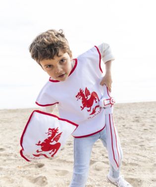 KIT DE DEGUISEMENT CHEVALIER ROUGE ENFANT RATATAM