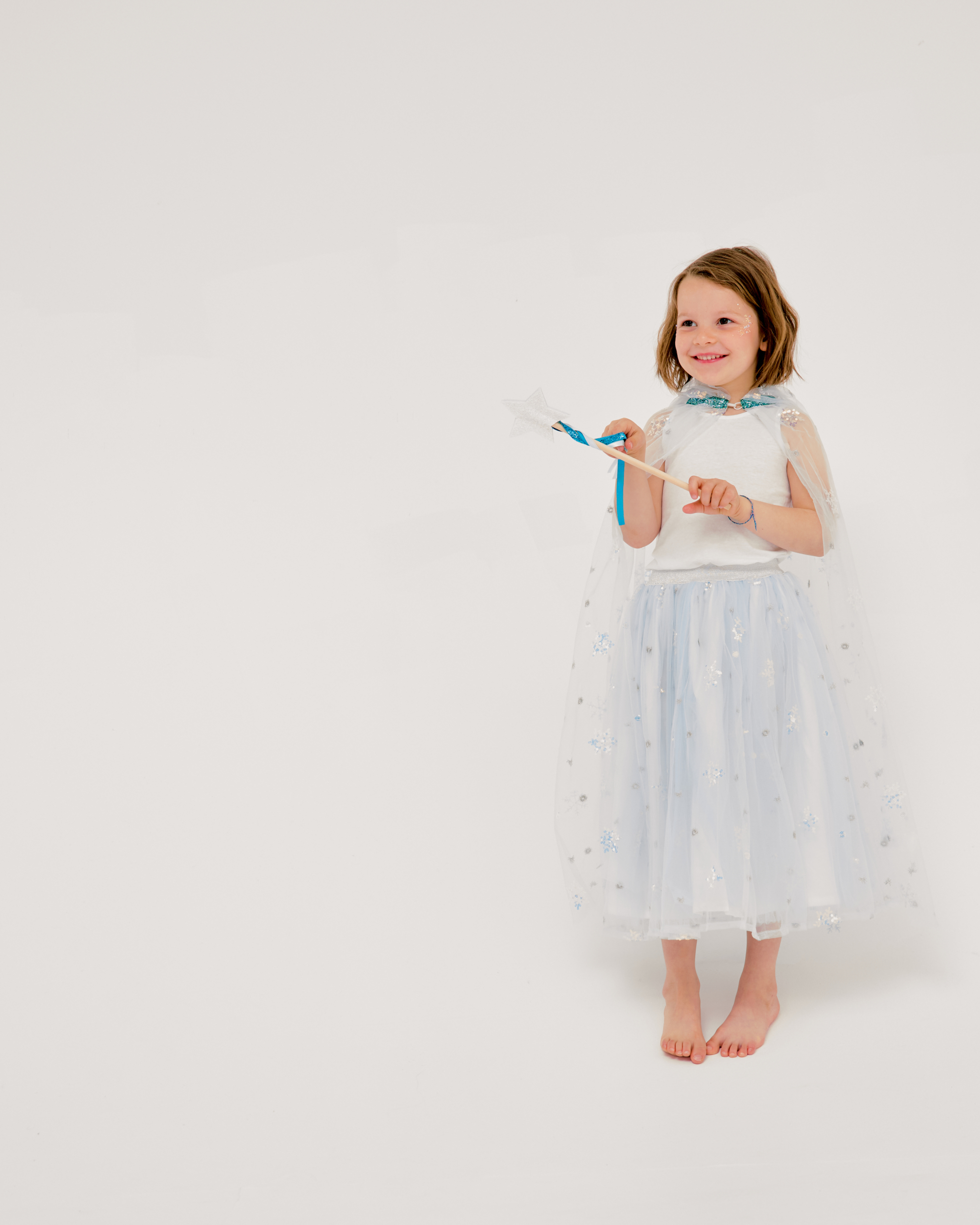 CAPE ET JUPON PRINCESSE DES GLACES DEGUISEMENTS ENFANTS RATATAM