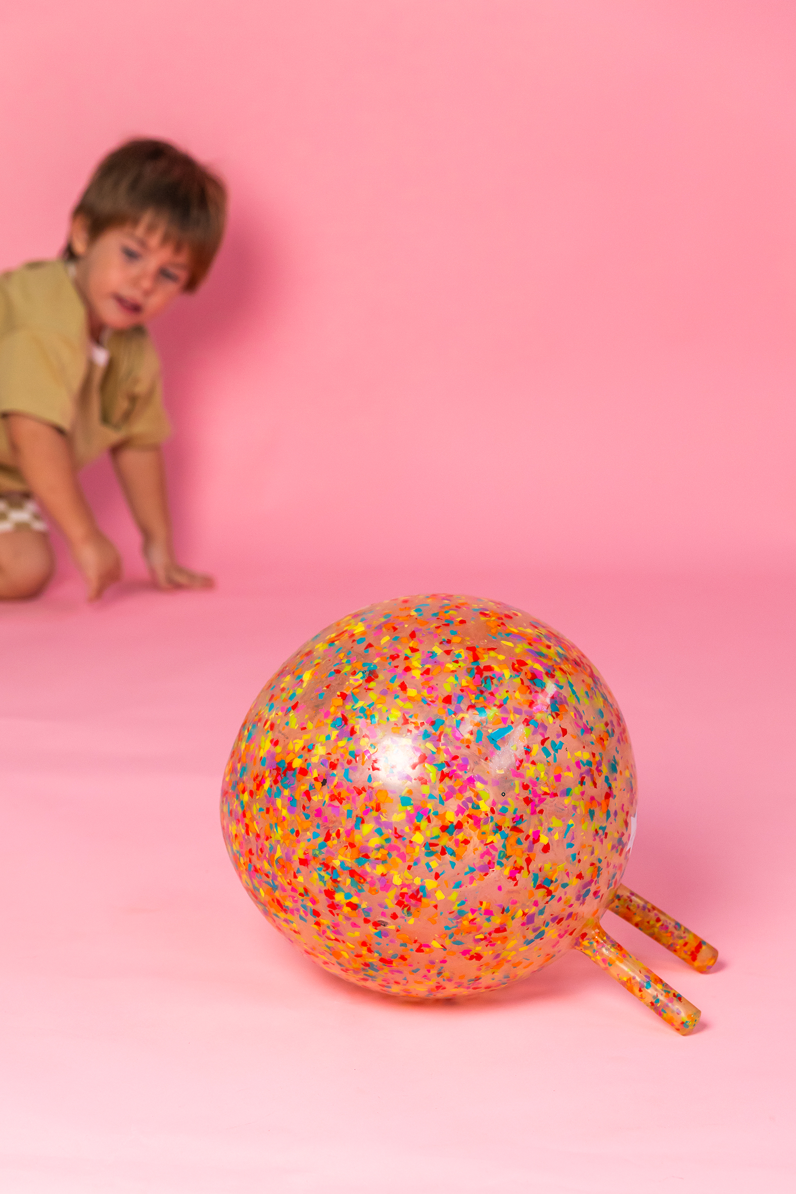 BALLON SAUTEUR ENFANT CONFETTI JOUETS ENFANTS RATATAM BALLON SAUTEUR ENFANT CONFETTI JOUETS ENFANTS RATATAM