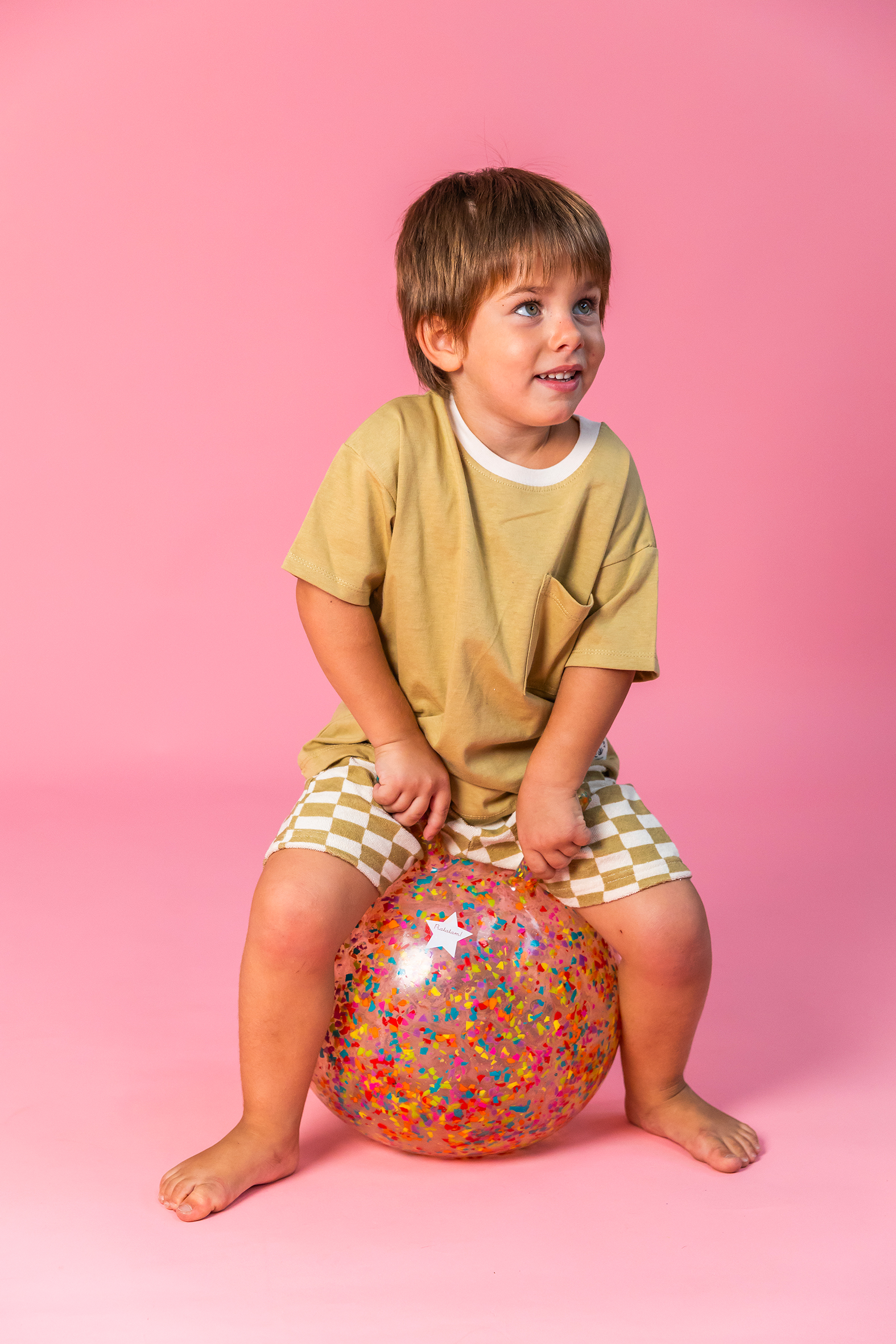 BALLON SAUTEUR CONFETTIS 2