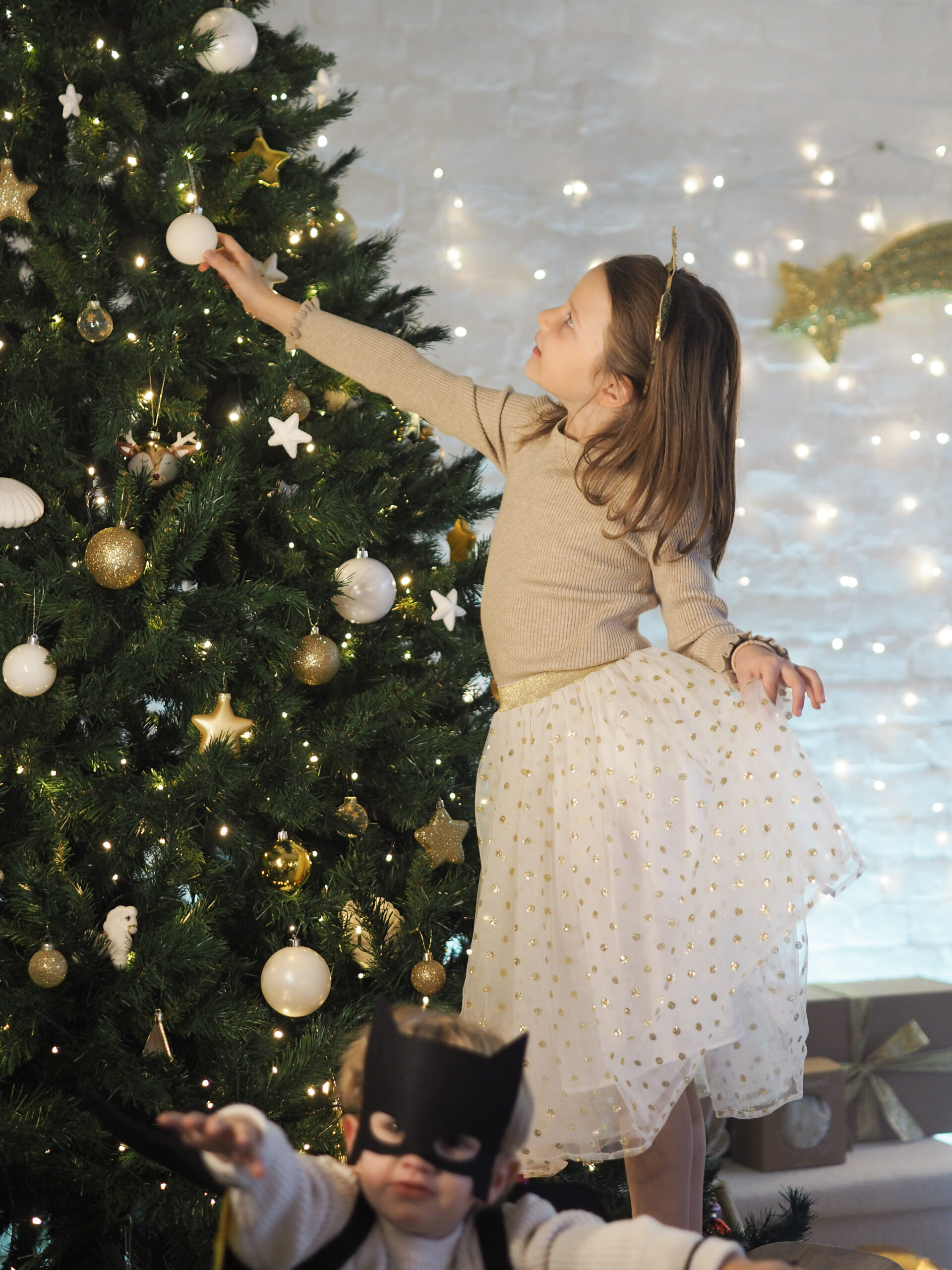 RATATAM KIDS BALLONS, JOUETS, DEGUISEMENTS, CAPES, JUPES POUR ENFANTS CADEAUX DE NOEL