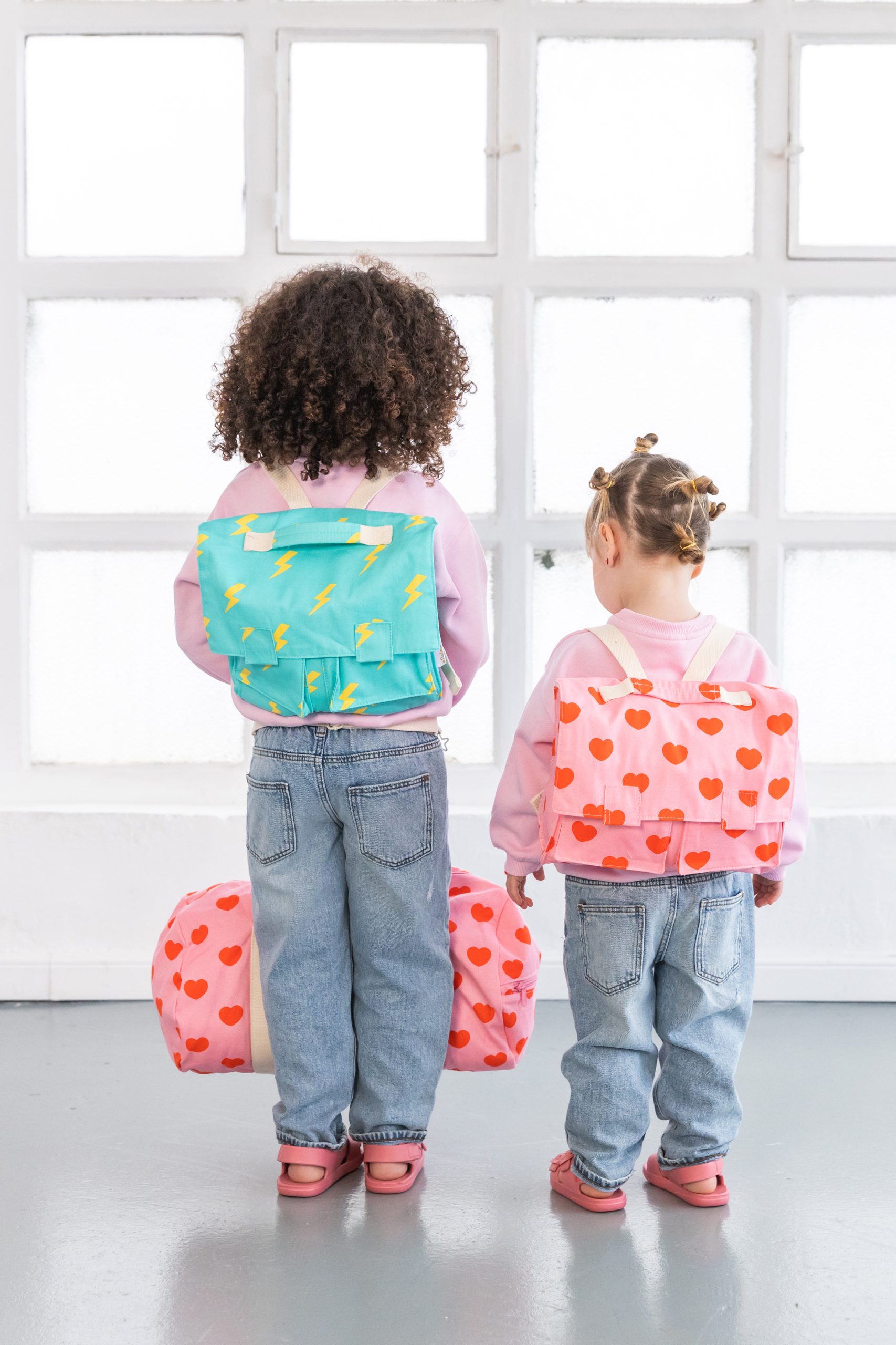 CARTABLE ENFANTS RATATAM BLEU ECLAIRS ET ROUGE COEURS CARTABLE ENFANTS RATATAM BLEU ECLAIRS ET ROUGE COEURS