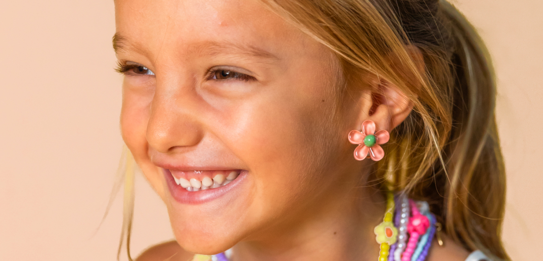 COLLIER ET BOUCLES D'OREULLES FLEURS BIJOUX ENFANTS MAMAN ADO RATATAM
